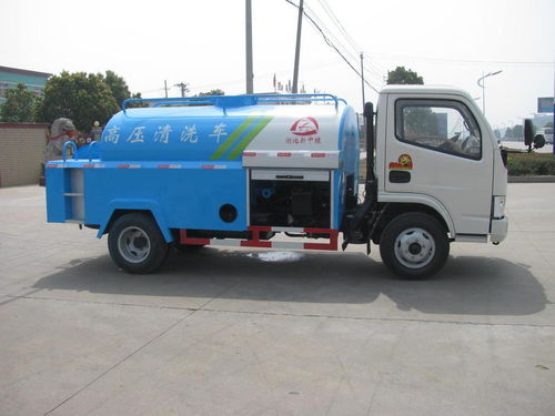 寧波鎮(zhèn)海灑水車與疏通車出租價格行情分析