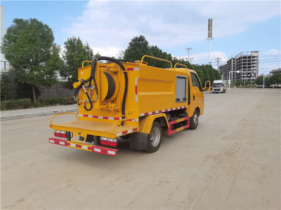 地下室用東風(fēng)途逸2方小型管道疏通車 城市暗管煥新守護(hù)者